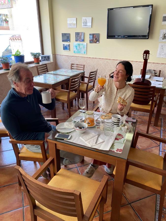 Hostal Palomares Salobrena Ngoại thất bức ảnh